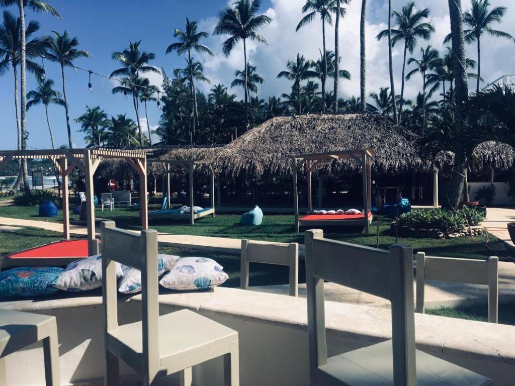 Hotel Bahia Punta Bonita Лас-Терренас Екстер'єр фото