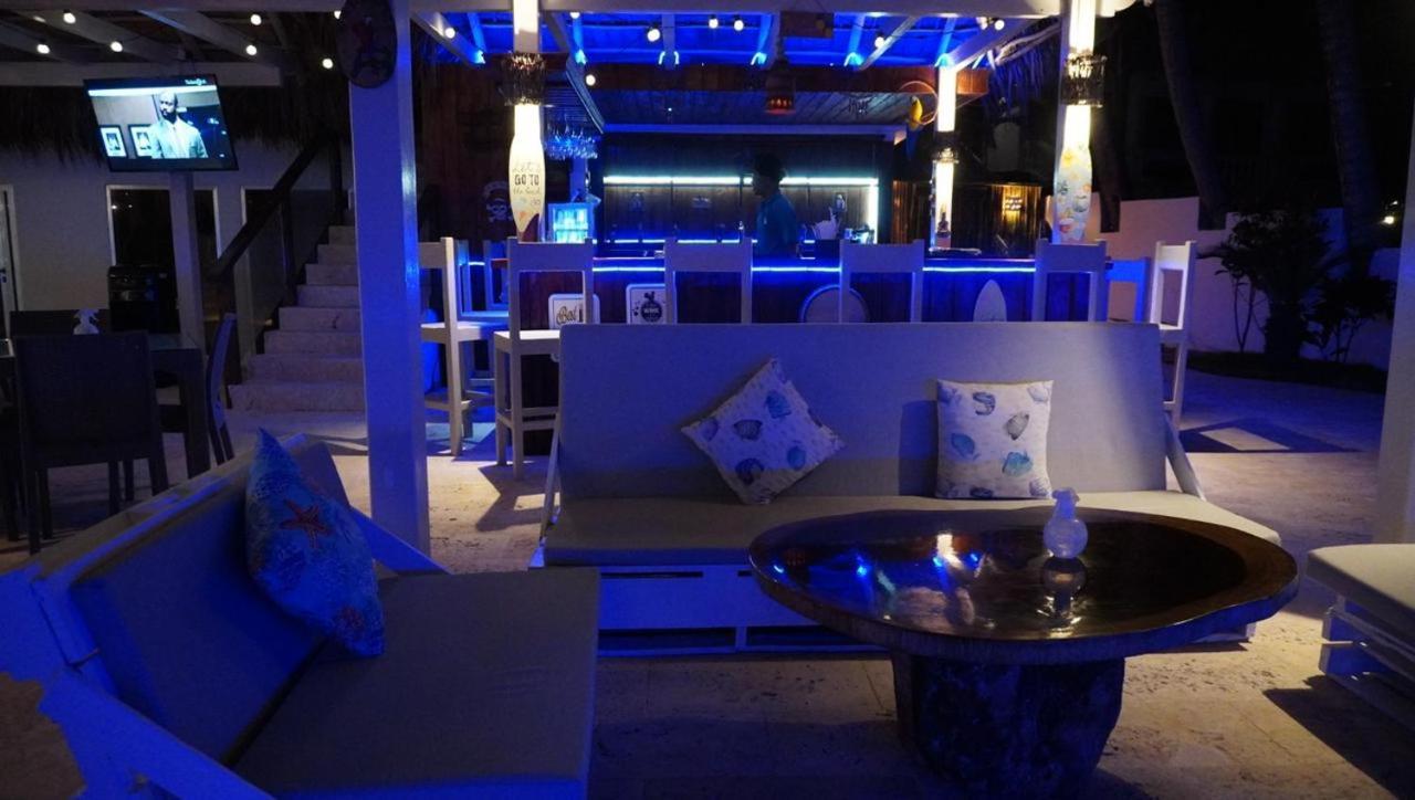 Hotel Bahia Punta Bonita Лас-Терренас Екстер'єр фото