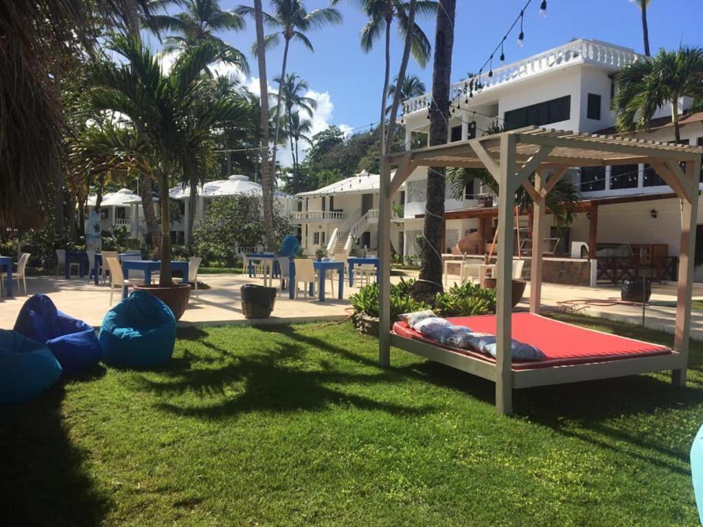 Hotel Bahia Punta Bonita Лас-Терренас Екстер'єр фото