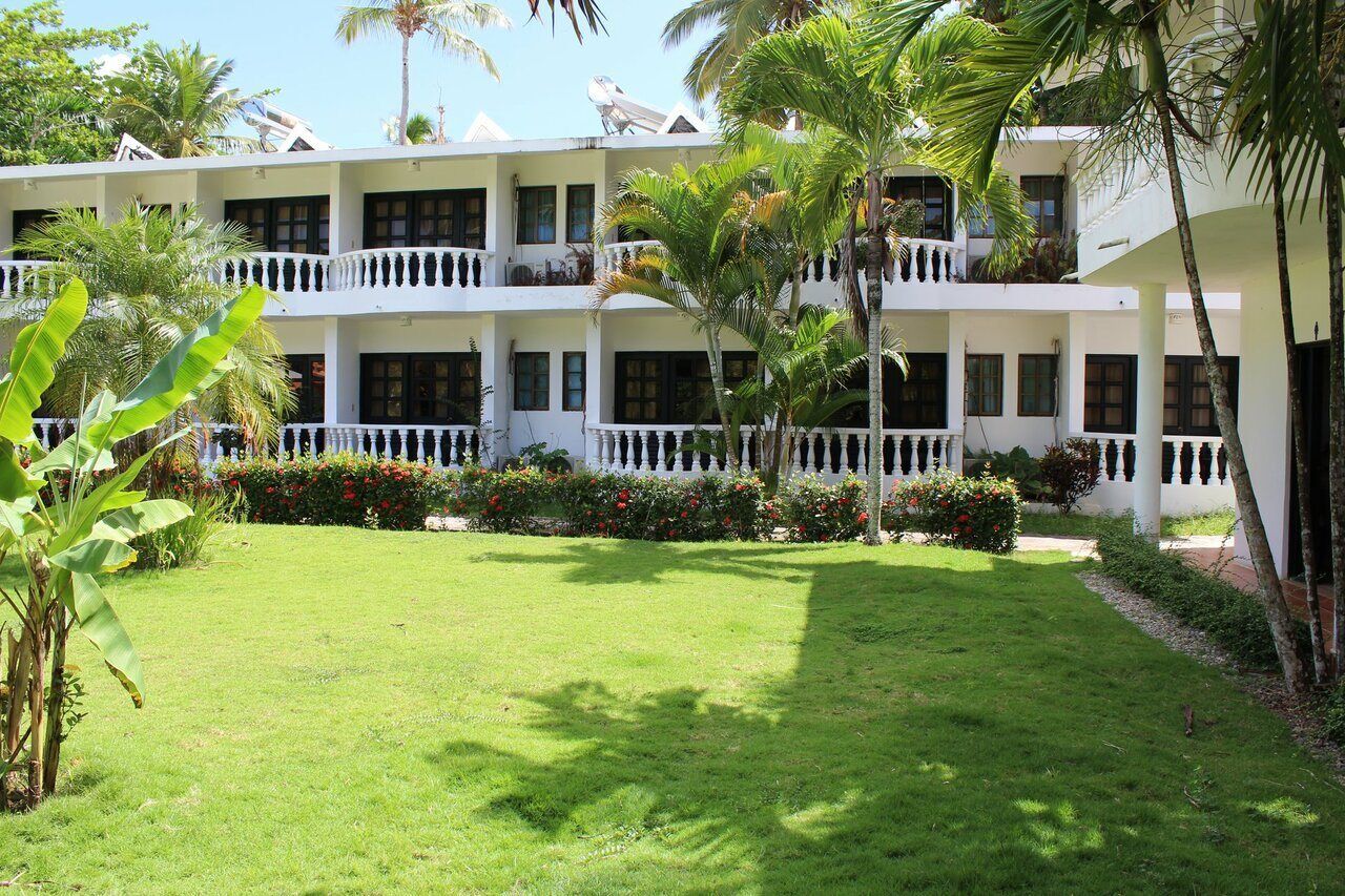 Hotel Bahia Punta Bonita Лас-Терренас Екстер'єр фото
