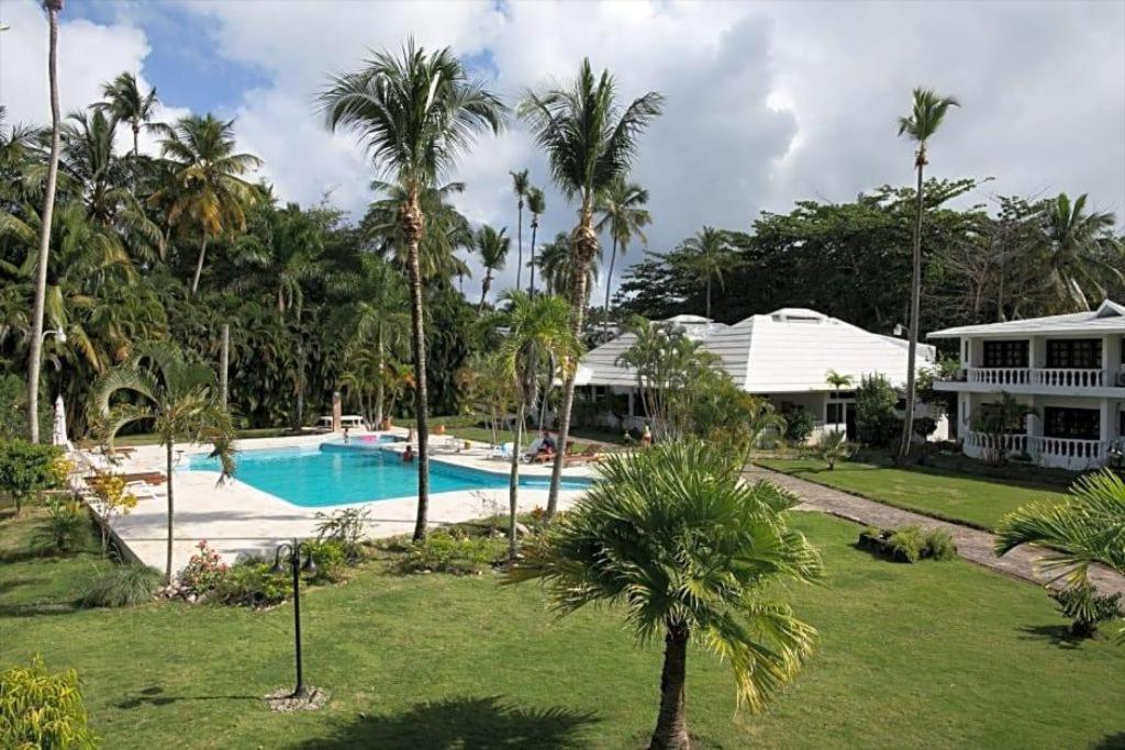 Hotel Bahia Punta Bonita Лас-Терренас Екстер'єр фото